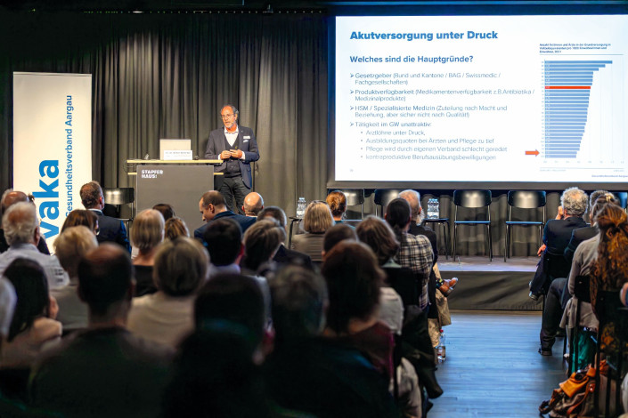 Adrian Schmitter am Gesundheitspolitischen Anlass Adrian Schmitter am Gesundheitspolitischen Anlass